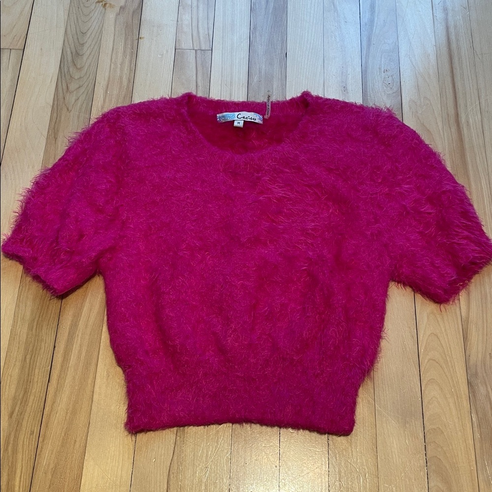 Cecico Vibrant Fuchsia Fuzzy Top